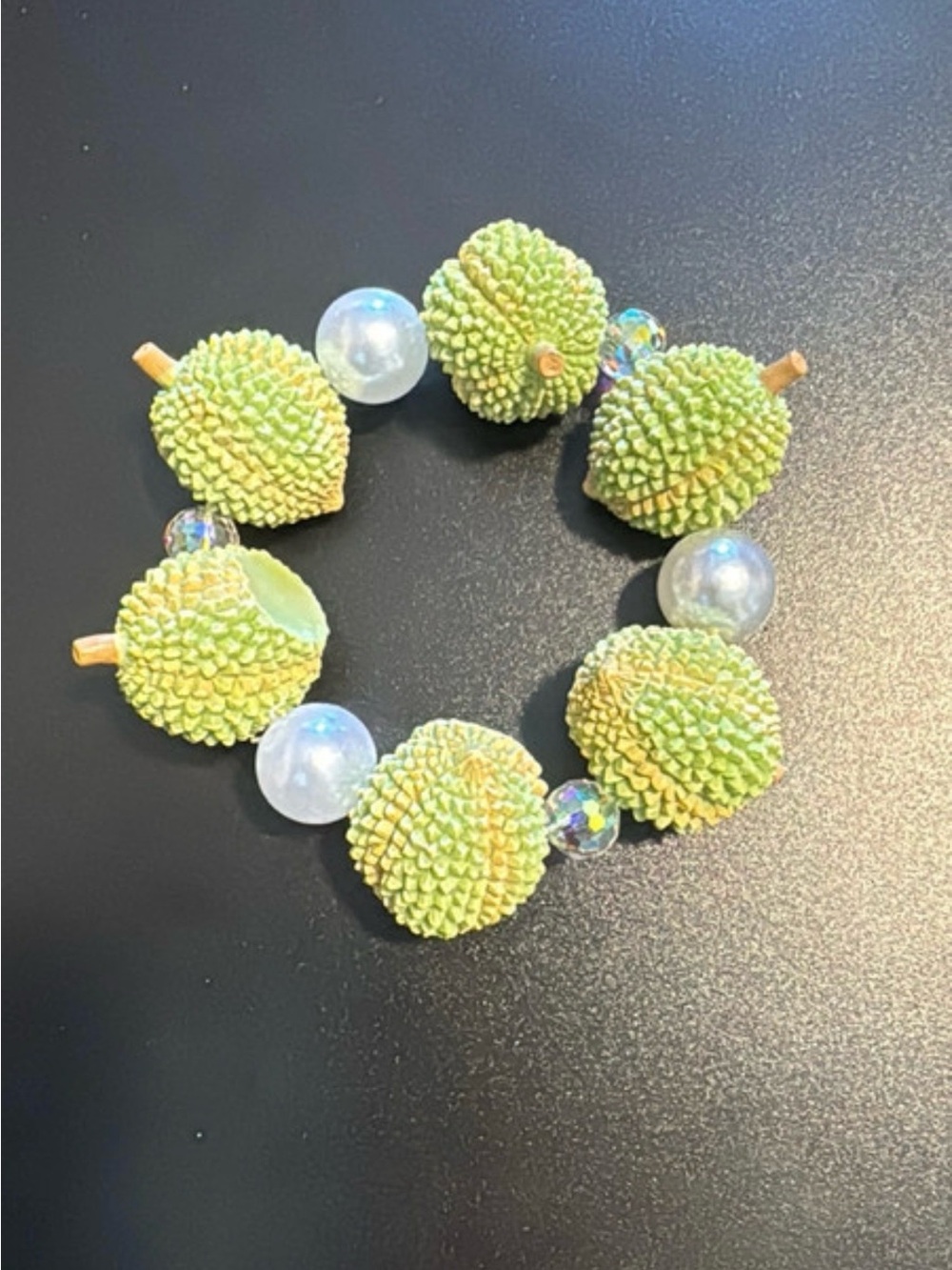 Green Textured Bead Stretch Bracelet
